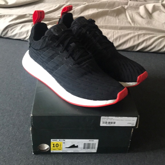 nmd r2 pk core black